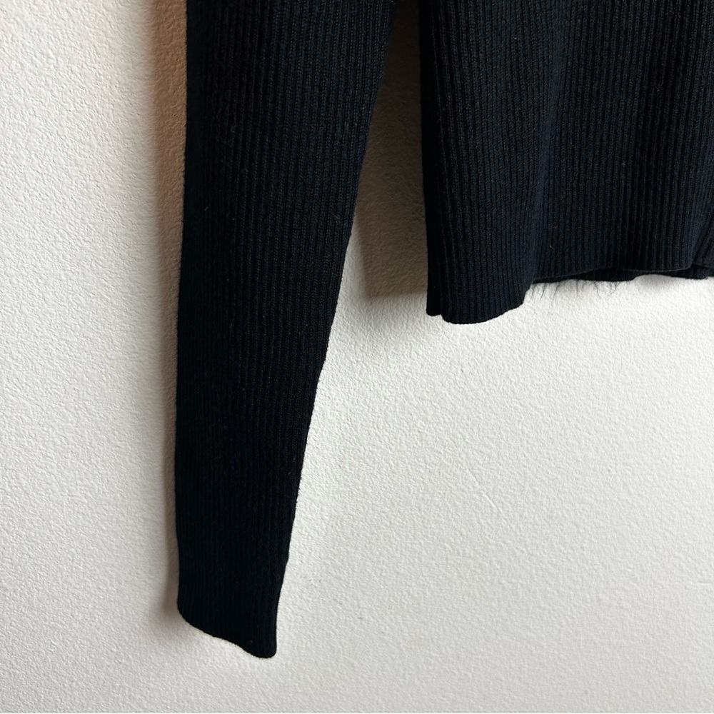 Brandy Melville Shannon cotton ribbed knit cropped sweater black size: O/S - Picture 7 of 9